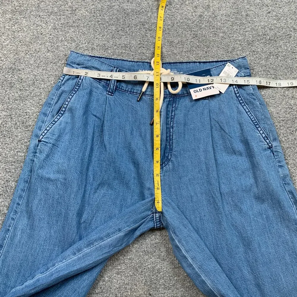 Old Navy chambray brand